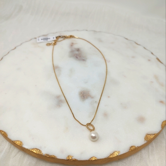 NWT Talbots gold and pearl minimalist single strand necklace - Picture 6 of 6
